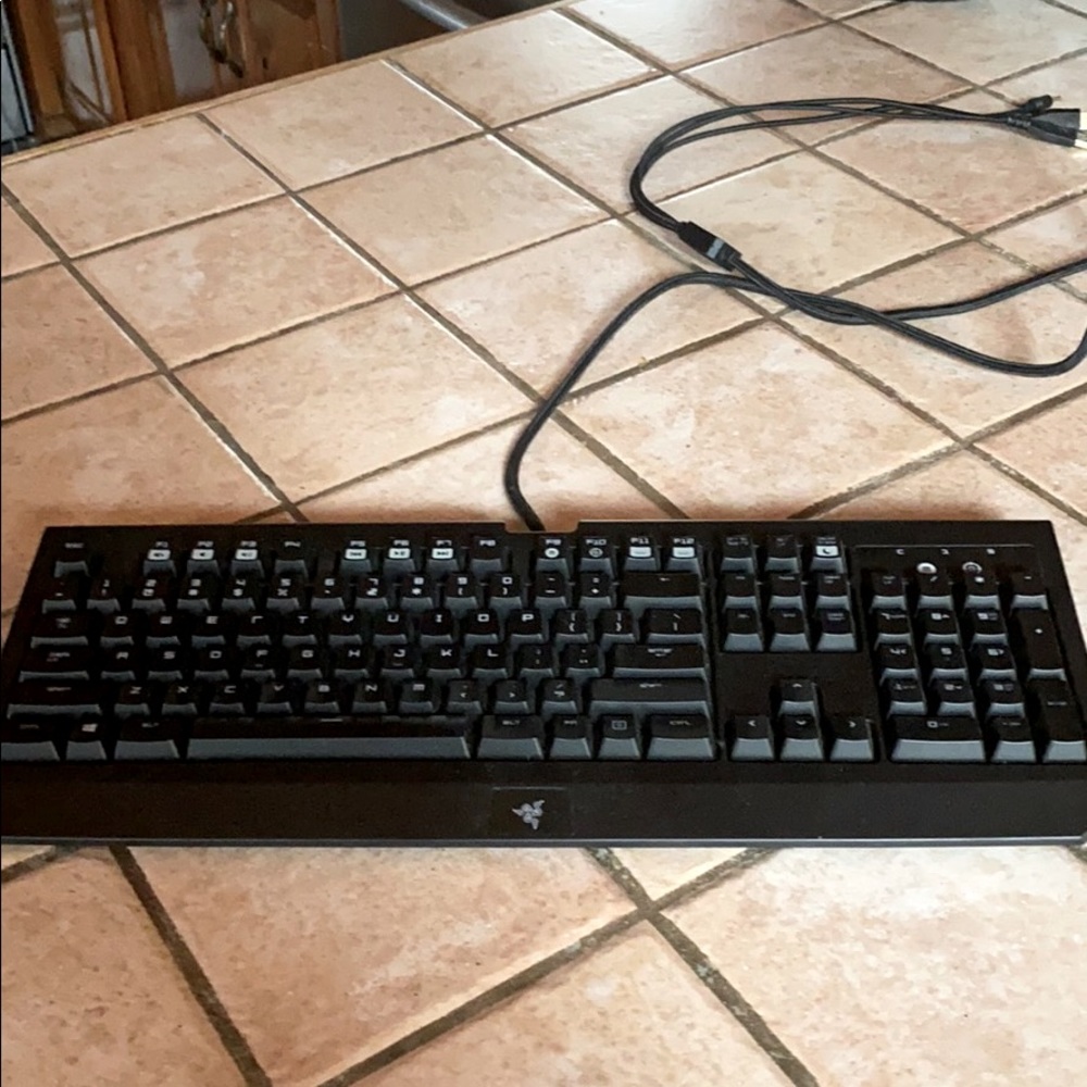 2016 Razer Blackwidow mechanical keyboard